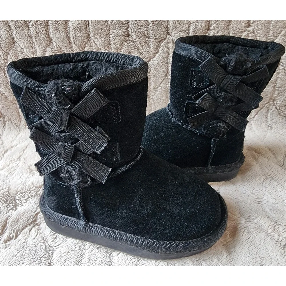 Koolaburra By UGG Black Victoria Mini Boots Little Girls 6